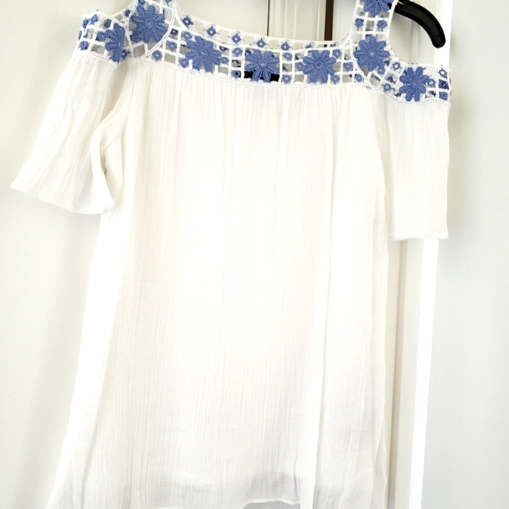 ALLY B GIRL'S SHIRT SIZE 14(L) COLD SHOULDER SHIRT